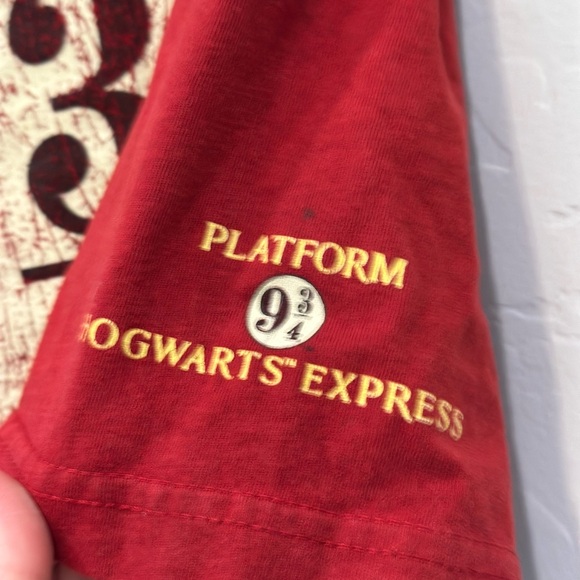 Maroon Harry Potter T-Shirt - Picture 3 of 6